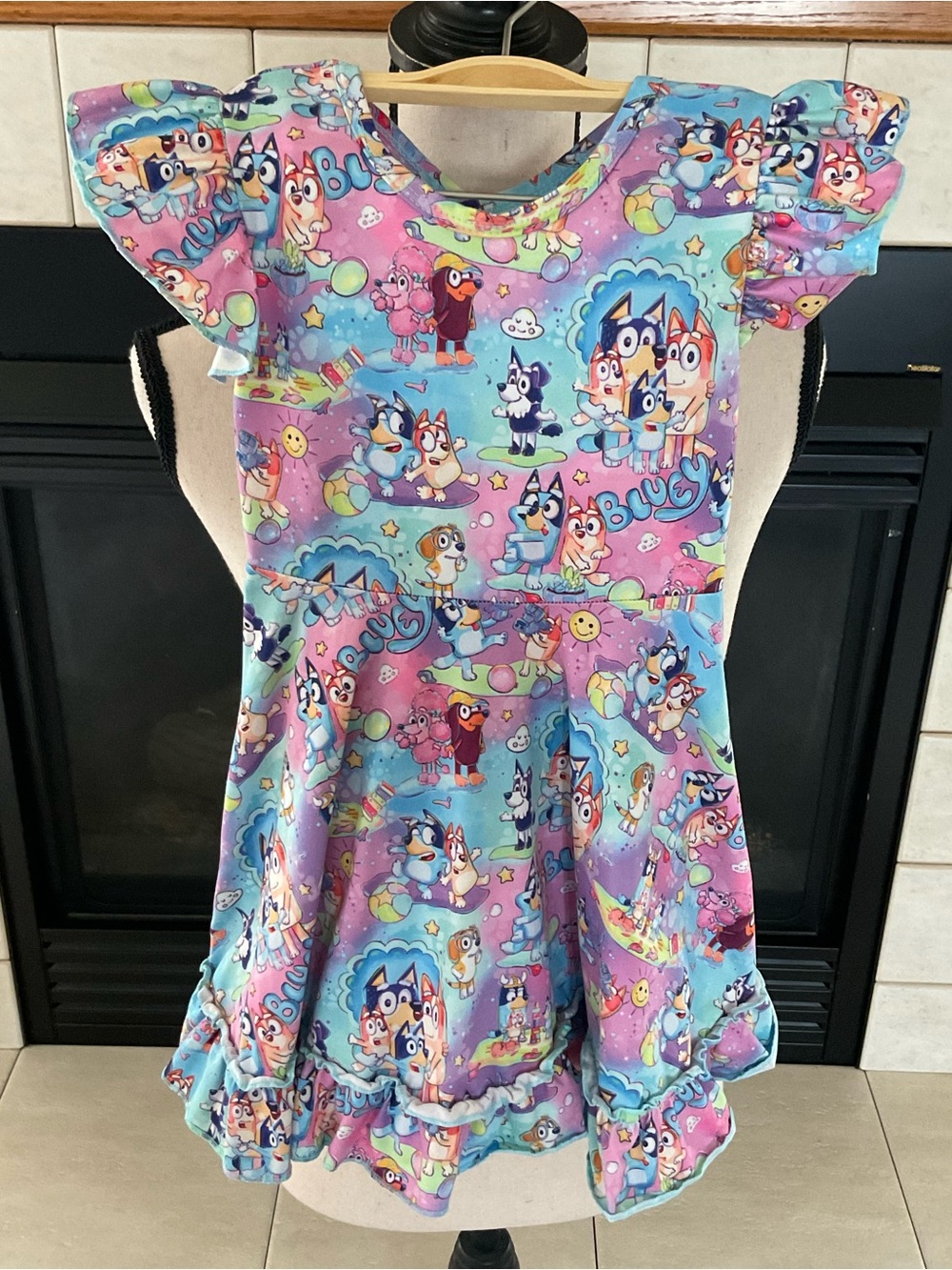 Bluey Colorful, “Twirl Dress” Flutter Sleeves, Ruffled Hem, Kids Sz 2T